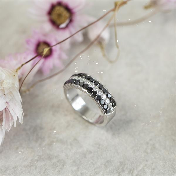 Grote foto witgouden ring met witte en zwarte diamant 18 krt kleding dames sieraden