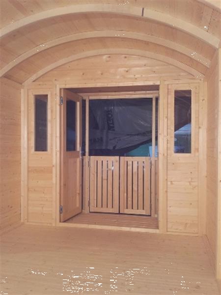 Grote foto pipowagen zigeunerwagen 505x240 inclusief veranda tuin en terras tuinhuisjes en blokhutten