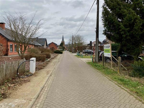 Grote foto bouwgrond voor open bebouwing huizen en kamers grondkavels