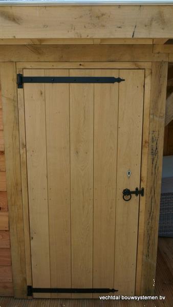 Grote foto houten tuinhuis met overkapping platdak tuin en terras tuinhuisjes en blokhutten