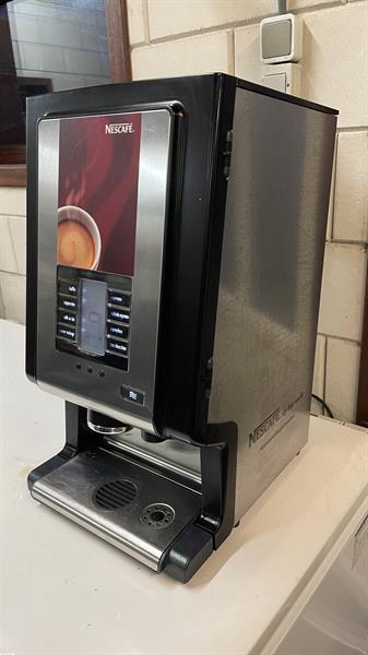 Grote foto douwe egberts koffiemachine nescaf koffieautomaat witgoed en apparatuur koffiemachines en espresso apparaten