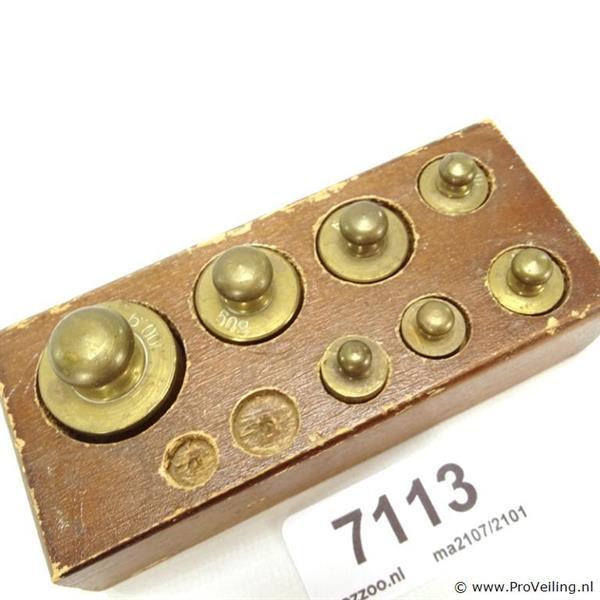 Online Veiling Houten Blok Met Bronzen Gewichten Kopen Overige In 