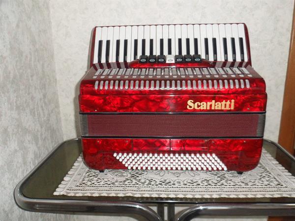 Grote foto scarlatti 120bassen 10registers nieuw muziek en instrumenten accordeons