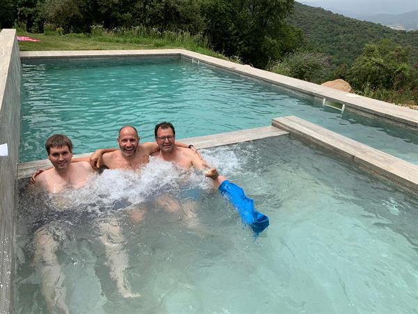 Grote foto luxe stenen masia met zwembad in catalonie vakantie spanje