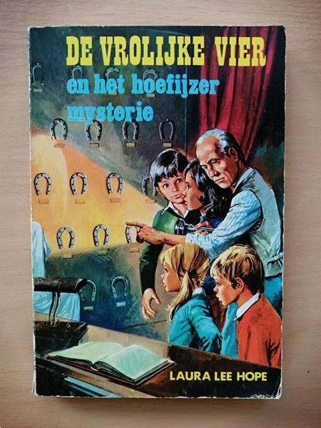 Grote foto volledige vintage reeks de vrolijke vier 1974 1976 boeken jeugd 10 tot 12 jaar