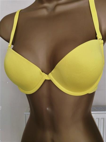 Grote foto mooie citroengele voorgevormde bh van yamamay kleding dames ondergoed en lingerie merkkleding