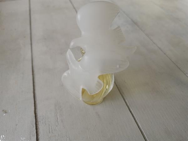 Grote foto nina ricci l air du temps eau de parfum lalique sieraden tassen en uiterlijk parfum
