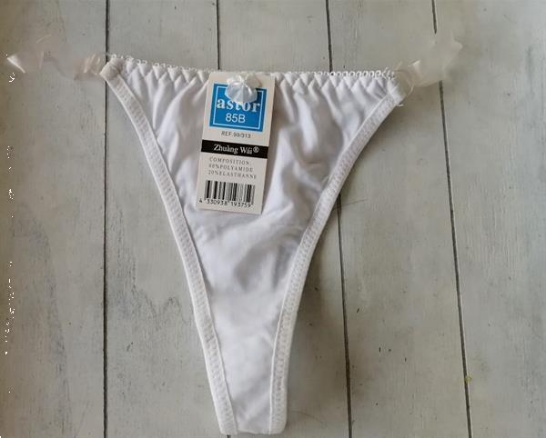 Grote foto witte string met transparante elastische bandjes kleding dames ondergoed en lingerie