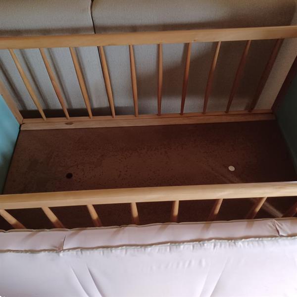 Grote foto vintage kinderbedje met afwasbare matras kinderen en baby bedden