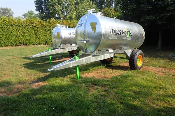 Grote foto joskin water ton 2100 en 3600 liter agrarisch aanhangwagens