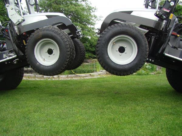 Grote foto lamboghini r1. 55 en 35 met frontladder agrarisch tractoren