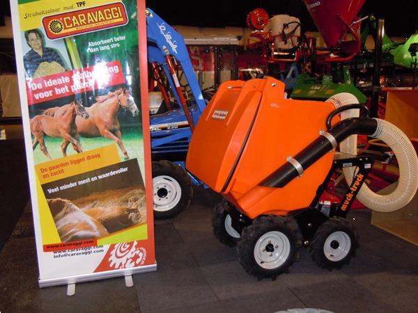 Grote foto muck truck padok cliener en opzuiger tuin en terras overige tuin en terras