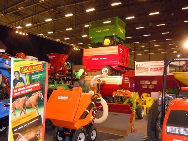 Grote foto muck truck padok cliener en opzuiger tuin en terras overige tuin en terras