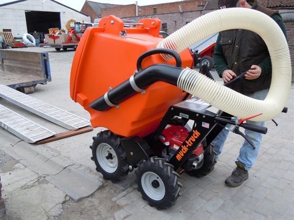 Grote foto muck truck padok cliener en opzuiger tuin en terras overige tuin en terras