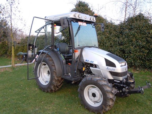 Grote foto lamborghini r1.55 met frontlift en pto agrarisch tractoren