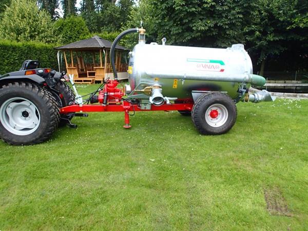 Grote foto vaia 2200 liter agrarisch mesttanks