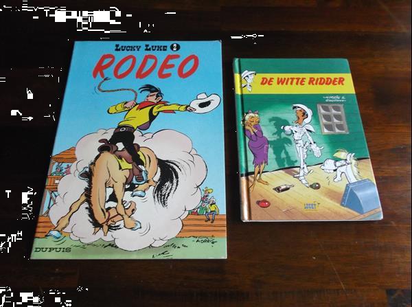 Grote foto 2 strips lucky luke oa 1 met postzegel boeken stripboeken