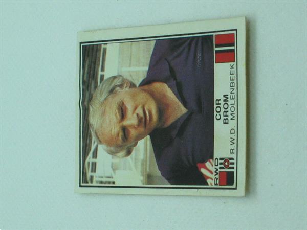 Grote foto r.w.d. molenbeek cor brom nr 242 1982 verzamelen stickers