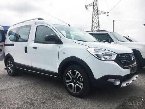 Grote foto auto verhuur luchthaven alicante diensten en vakmensen verhuur auto en motor