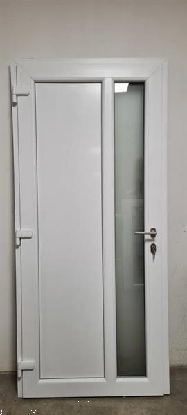 Grote foto deuren voordeuren op voorraad voordeur doe het zelf en verbouw deuren en horren