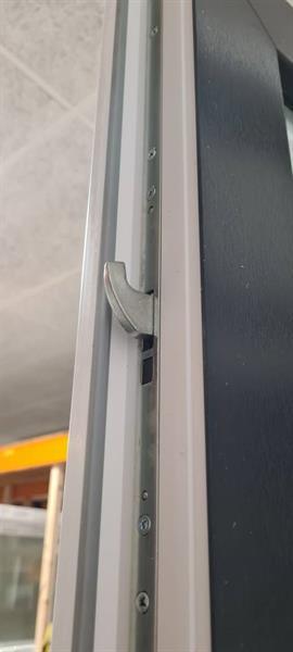 Grote foto deuren voordeuren op voorraad voordeur doe het zelf en verbouw deuren en horren