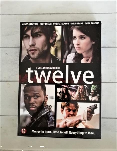 Grote foto dvd twelve met o.a. curtis jackson en emma roberts cd en dvd thrillers en misdaad
