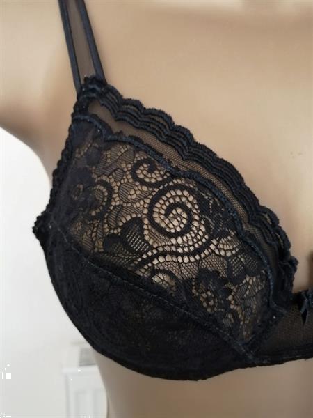 Grote foto elegante zwarte doorzichtige bh simone perele 70c kleding dames ondergoed en lingerie merkkleding
