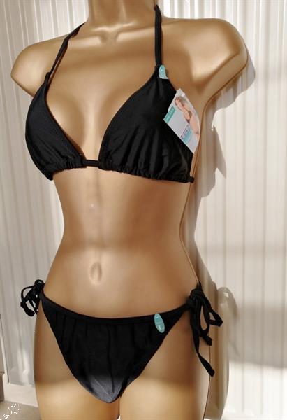 Grote foto mooie zwarte triangel bikini small en medium kleding dames badmode en zwemkleding