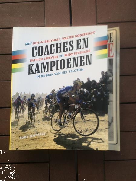 Grote foto wielrennen coaches en kampioenen boeken sport