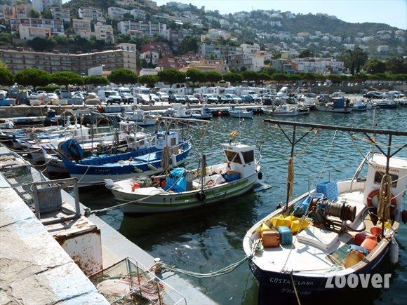 Grote foto spanje rosas genieten van zon zee en strand vakantie spanje