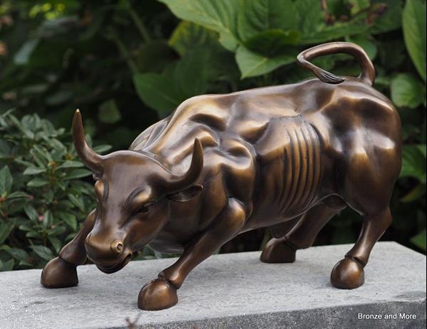 Grote foto bronzen charging wall street stier beeld antiek en kunst beelden houtsnijwerken