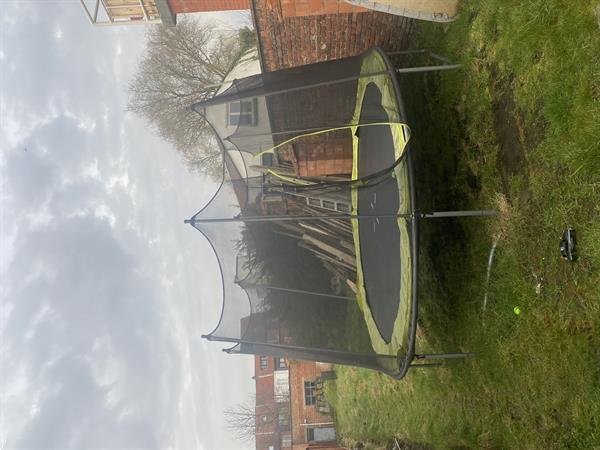 Grote foto trampoline 150 euro kinderen en baby trampolines en springkussens
