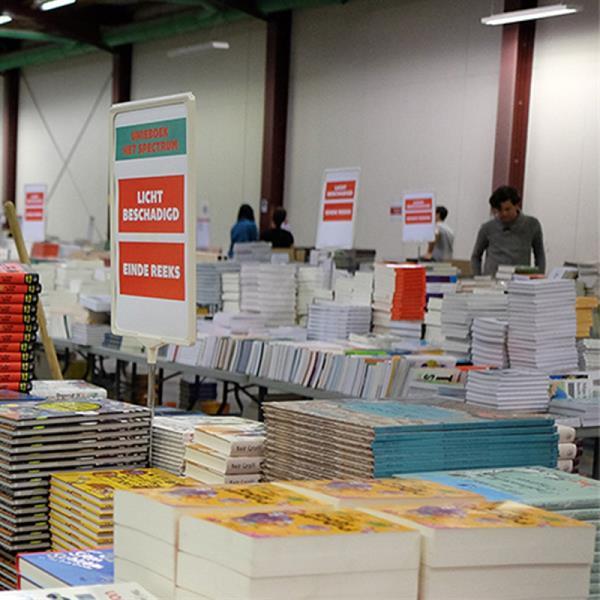 Grote foto lannoo boekenmarkt in ieper boeken overige boeken