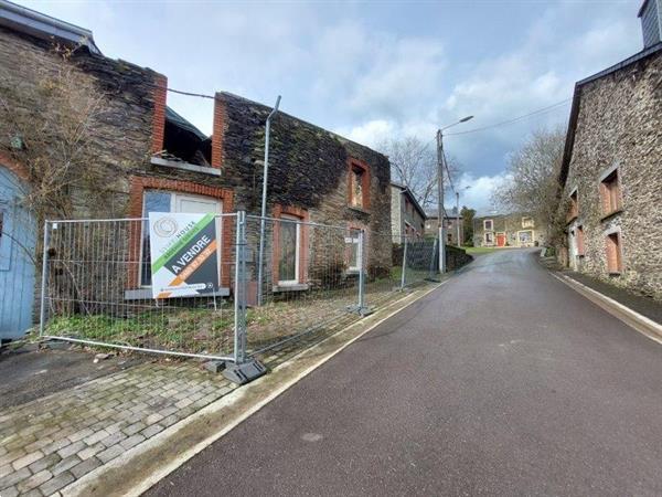 Grote foto nafraiture semois grond met stenen ru ne huizen en kamers grondkavels