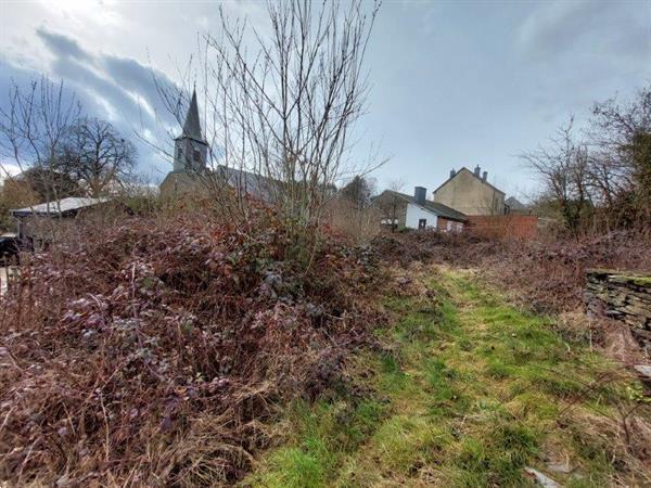 Grote foto nafraiture semois grond met stenen ru ne huizen en kamers grondkavels