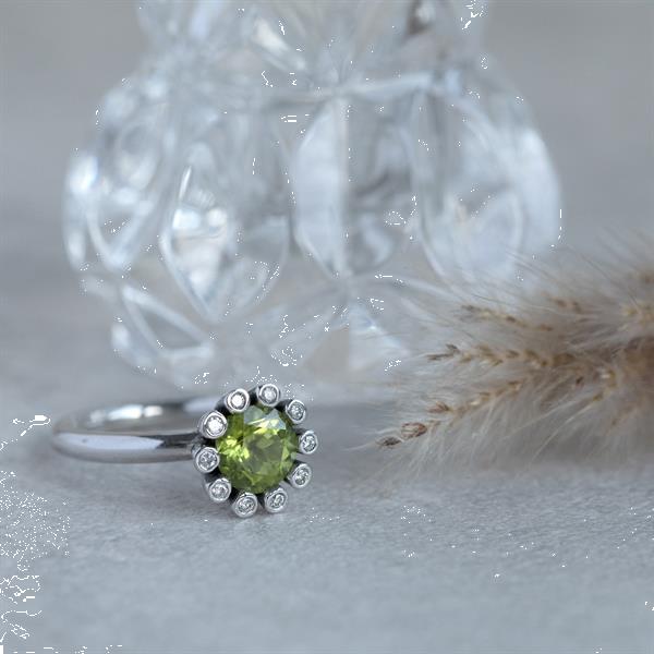 Grote foto witgouden ring met diamant en peridoot 14 krt kleding dames sieraden