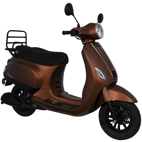 Grote foto gts toscana dynamic bolsema orange bij central scooters ko motoren overige merken