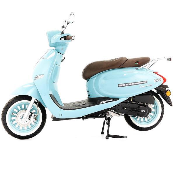 Grote foto gts cappucino azzurro bij central scooters kopen 2398 00 motoren overige merken