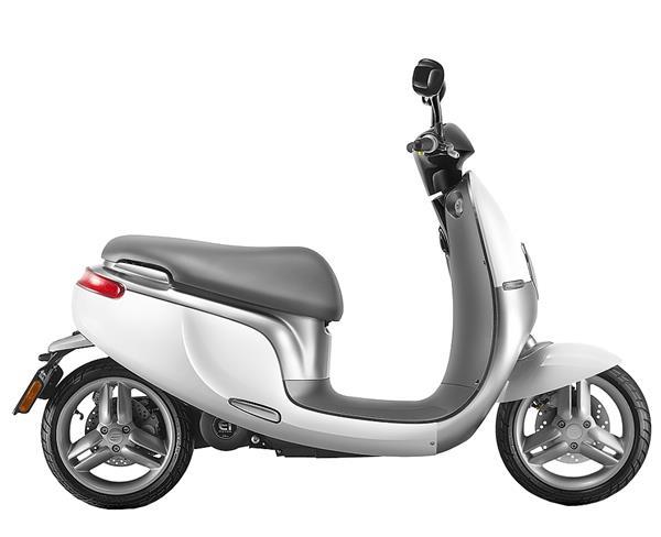 Grote foto ecooter e1s 32ah elektrische scooter wit bij central scoot motoren overige merken