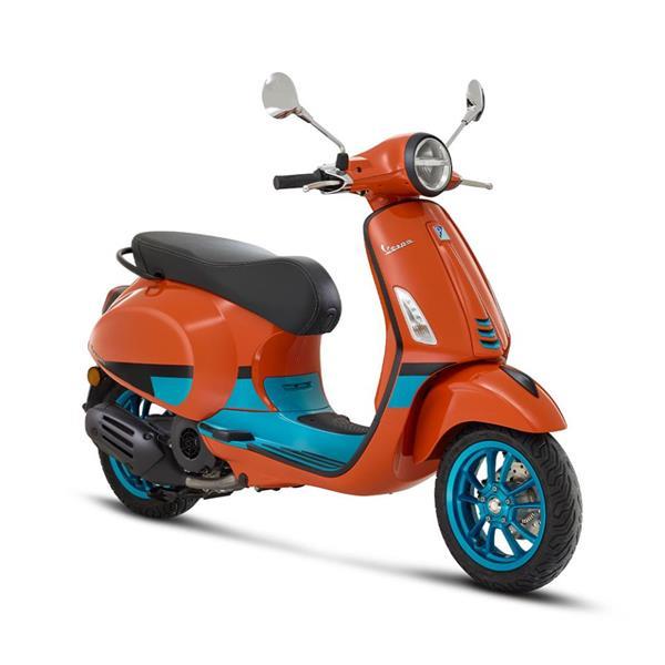 Grote foto vespa primavera color vibe arancio color vibe bij central motoren overige merken