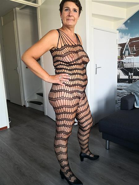 Grote foto ik ben geen supermodel maar wel supergeil erotiek contact vrouw tot man