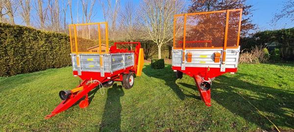 Grote foto mestwagens 2 5 en 4 5 ton agrarisch strooiers
