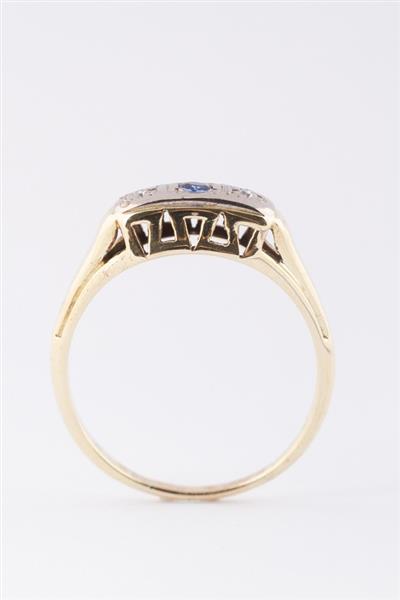 Grote foto gouden rij ring met een saffier en diamanten kleding dames sieraden