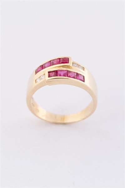 Grote foto gouden ring met robijnen en briljant kleding dames sieraden
