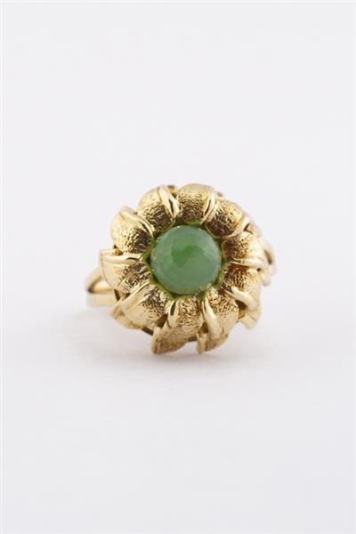 Grote foto gouden blad ring met jade kleding dames sieraden