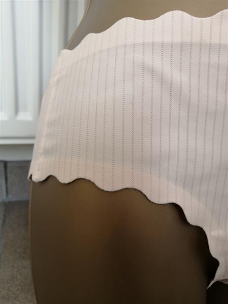 Grote foto prachtige taillestring met mooie afwerking playtex kleding dames ondergoed en lingerie merkkleding