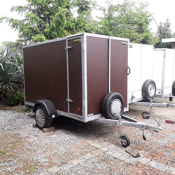 Grote foto gesloten aanhangwagen 1 as auto diversen aanhangers