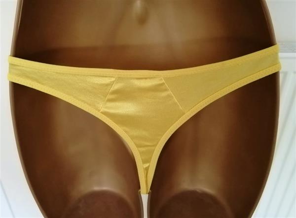 Grote foto prachtige goudgele gesatineerde string s m l kleding dames ondergoed en lingerie