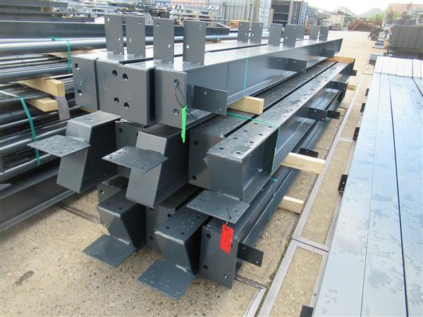 Grote foto nieuwe staalconstructie 15.00 x 30.00 meter zakelijke goederen bedrijfs onroerend goed