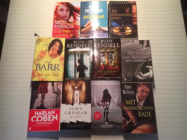 Grote foto boeken thrillers 11 stuks boeken thrillers